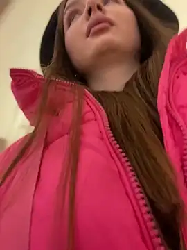 KrisMagnoly online show from 01/18/26, 06:12