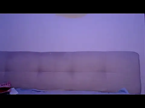 YummymeowW online show from 04/01/26, 04:04