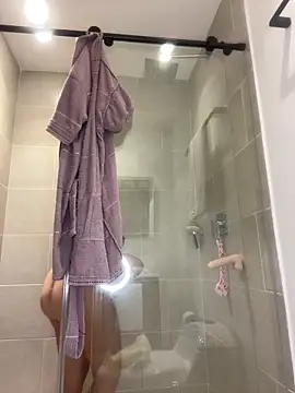 Snapshot of Antonellachic73 chatting on 06/02/26, 03:08 Antonellachic73 online show from 06/02/26, 03:08