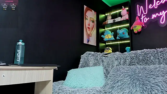 Katiehill 1 online show from 03/18/25, 03:10