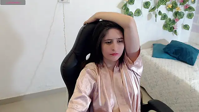 Snapshot of tania_sweet__ chatting on 02/24/25, 09:09 tania sweet online show from 02/24/25, 09:09