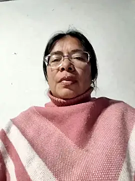   valentina18 online show from 11/06/25, 01:28