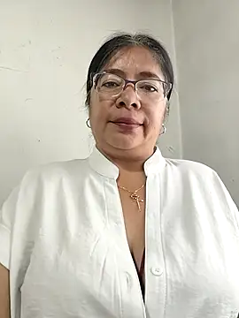   valentina18 online show from 12/15/25, 01:26