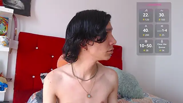 Snapshot of LAICK_01 chatting on 12/04/25, 07:44 LAICK 01 online show from 12/04/25, 07:44