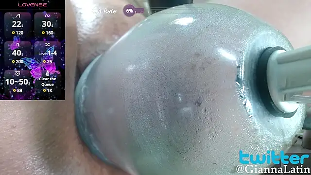 Snapshot of Gianna_latin chatting on 03/15/25, 12:04 Gianna latin online show from 03/15/25, 12:04