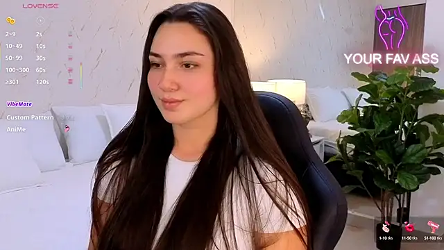 Snapshot of ava_blue chatting on 09/19/25, 07:58 ava blue online show from 09/19/25, 07:58