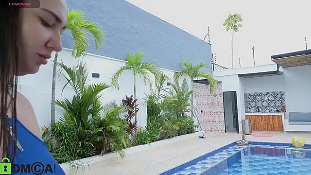 Snapshot of ava_blue chatting on 10/05/25, 11:41 ava blue online show from 10/05/25, 11:41