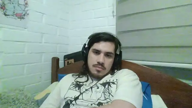 hung weeb online show from 01/11/25, 01:37