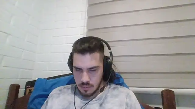 hung weeb online show from 01/21/25, 03:15