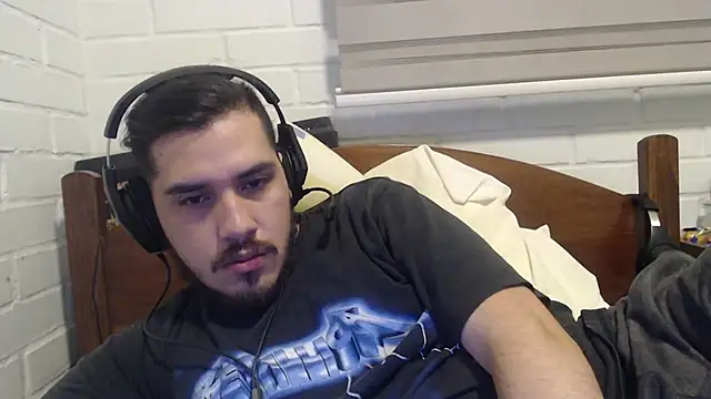 hung weeb online show from 02/03/25, 03:53