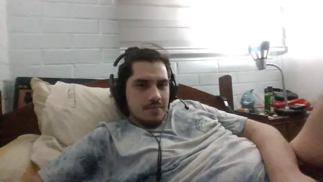 hung weeb online show from 03/13/25, 06:26