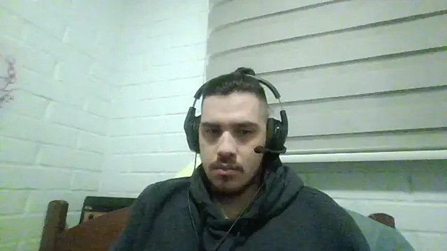 hung weeb online show from 10/25/25, 12:40