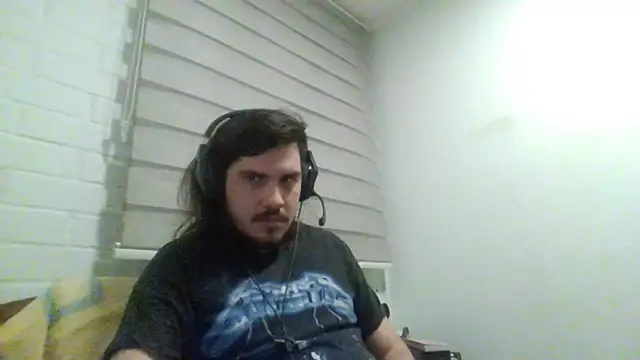 hung weeb online show from 03/27/26, 01:22