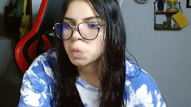 Nikkykora15 online show from 01/11/25, 12:44