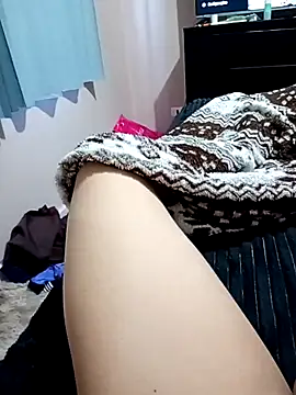 Snapshot of Santosgui14 chatting on 11/11/25, 06:08 Santosgui14 online show from 11/11/25, 06:08