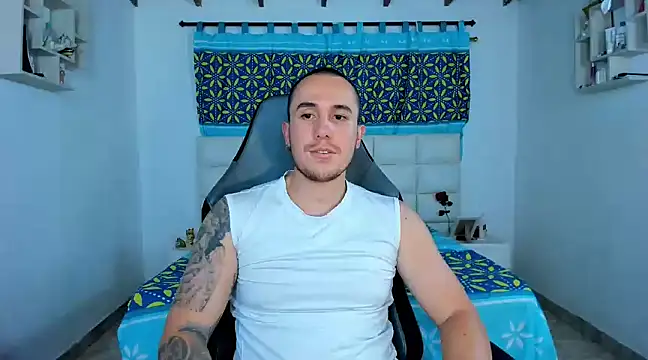 juan  jimenez online show from 02/04/25, 01:45