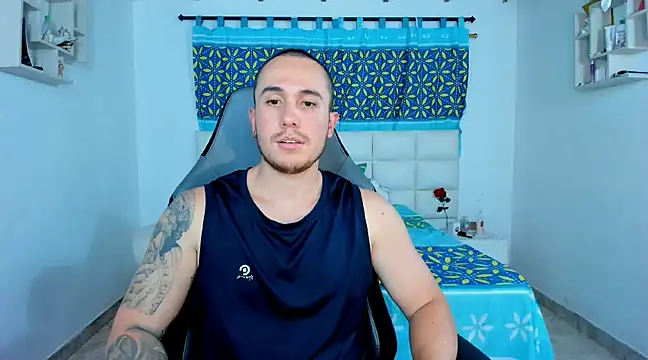 juan  jimenez online show from 02/05/25, 01:04