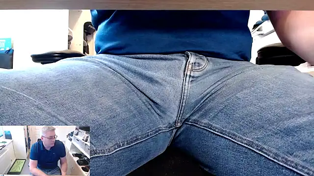 Snapshot of RicRockhard chatting on 02/06/26, 10:51 RicRockhard online show from 02/06/26, 10:51