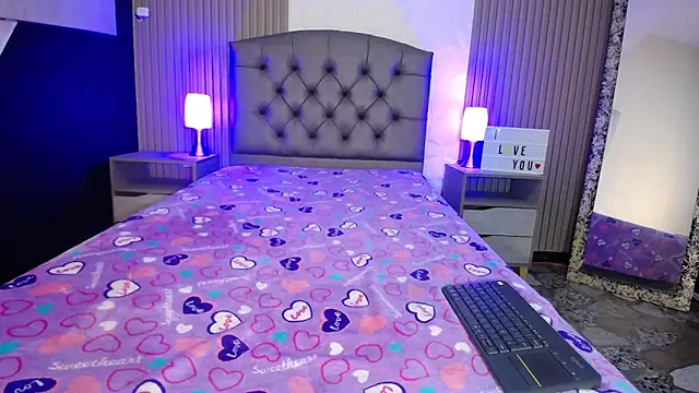 cheryl hs online show from 02/14/25, 03:54