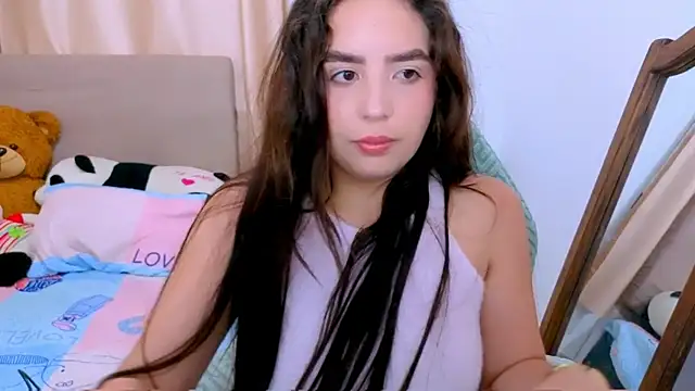 Snapshot of _alicia_z chatting on 02/10/26, 04:27 alicia z online show from 02/10/26, 04:27