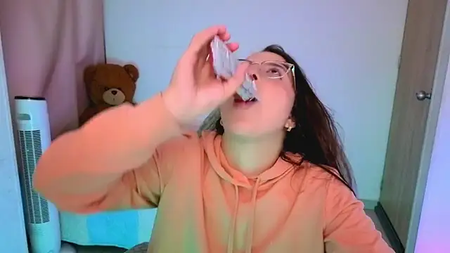  alicia z online show from 04/07/26, 06:08