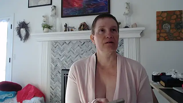 AuroraWillows online show from 04/08/26, 02:28