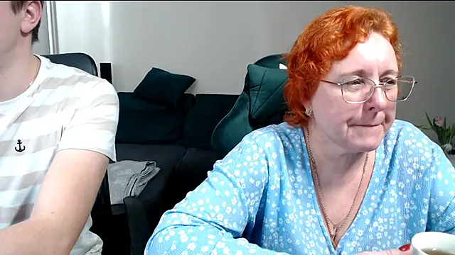 JoannaAndNeighbour online show from 02/16/26, 12:56