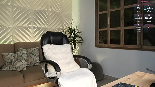 Snapshot of KateOwens chatting on 02/09/25, 09:37 KateOwens online show from 02/09/25, 09:37