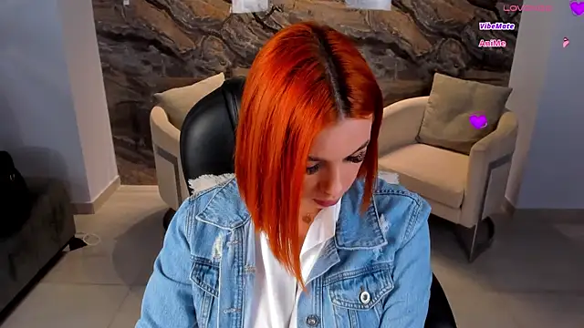 Snapshot of KateOwens chatting on 03/17/25, 10:27 KateOwens online show from 03/17/25, 10:27