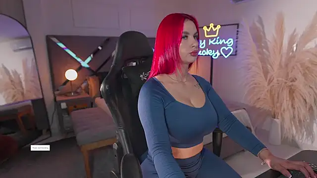 Snapshot of KateOwens chatting on 11/10/25, 11:42 KateOwens online show from 11/10/25, 11:42