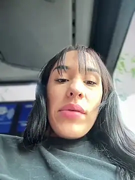 Snapshot of __IRIS__ chatting on 02/05/25, 09:29 IRIS online show from 02/05/25, 09:29