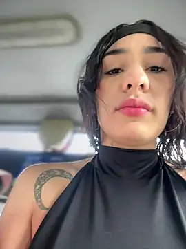 Snapshot of __IRIS__ chatting on 02/22/25, 03:03 IRIS online show from 02/22/25, 03:03