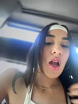 Snapshot of __IRIS__ chatting on 03/19/25, 02:02 IRIS online show from 03/19/25, 02:02