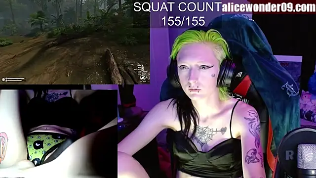 alicewonder09 online show from 10/19/25, 04:57