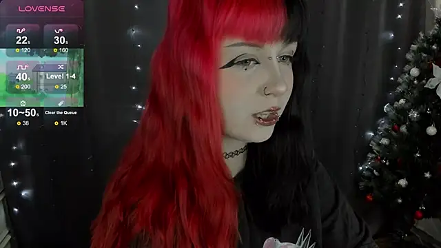 t0riayun0 online show from 01/17/26, 10:46