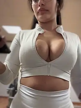 MistressBelleNoire online show from 02/01/25, 03:30