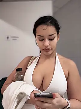 MistressBelleNoire online show from 02/06/25, 11:37