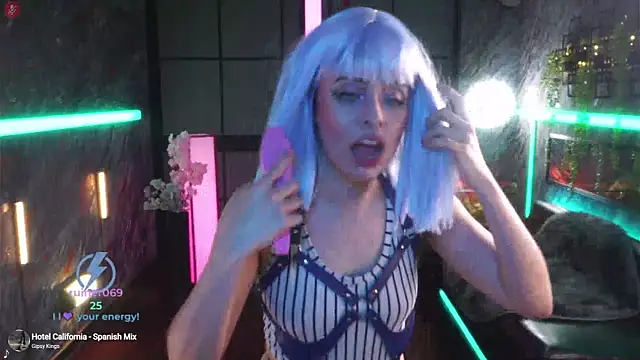 Snapshot of alessa_goreng chatting on 02/17/25, 11:13 alessa goreng online show from 02/17/25, 11:13