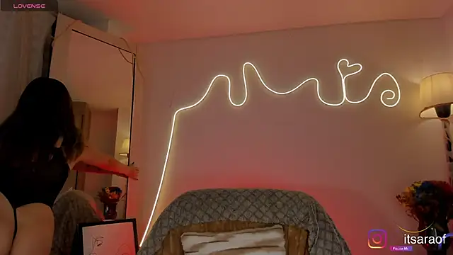 sara cruz011 online show from 09/29/25, 11:20