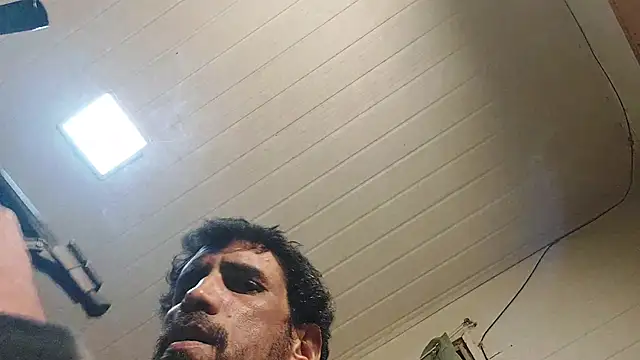 Hotcasados69 online show from 05/23/26, 04:07