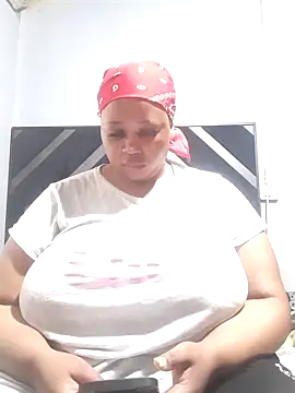 Sexy-queen99xx online show from 09/21/25, 07:43