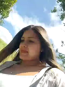 alana 69 online show from 02/01/25, 04:33