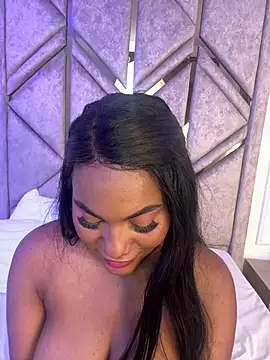 Snapshot of Sara_Boom chatting on 03/20/25, 10:29 Sara Boom online show from 03/20/25, 10:29