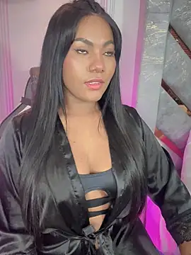 Snapshot of Sara_Boom chatting on 11/15/25, 02:13 Sara Boom online show from 11/15/25, 02:13