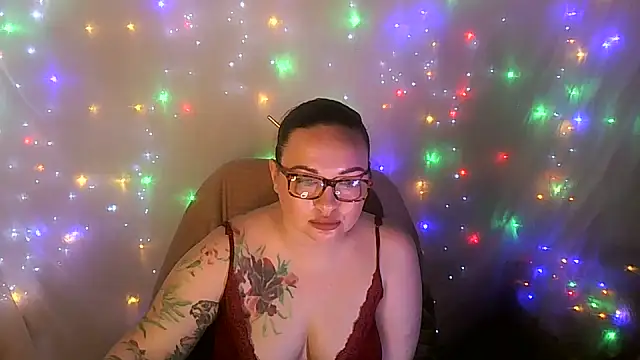 Victoria Marks online show from 06/15/26, 12:18