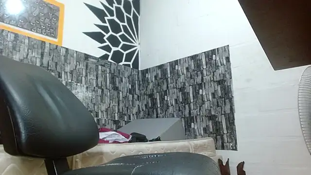 stripnolimits online show from 05/29/26, 12:08