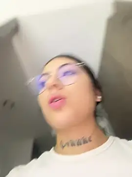 Sarasanders 4 online show from 12/17/24, 06:13