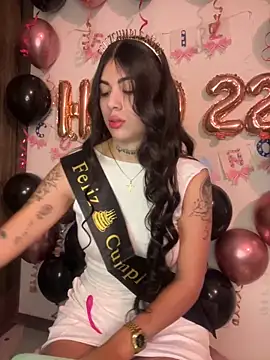 Sarasanders 4 online show from 03/16/25, 03:47