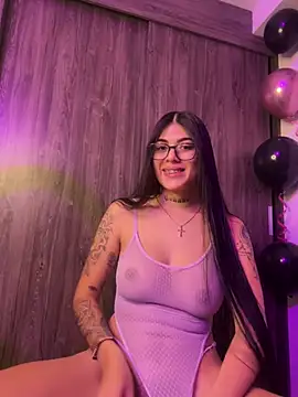 Sarasanders 4 online show from 03/18/25, 03:53