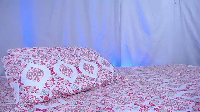 sweett ale  online show from 03/17/26, 06:06